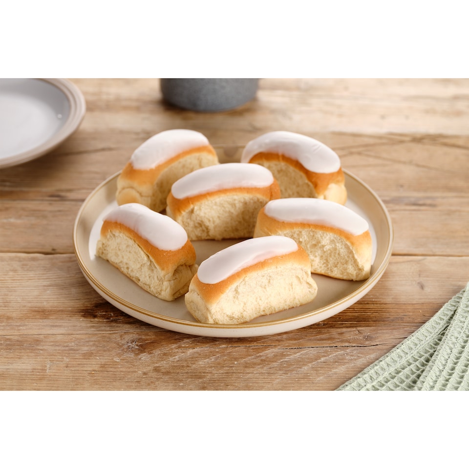 image 1 of Tesco Iced Finger Buns 6 Pack