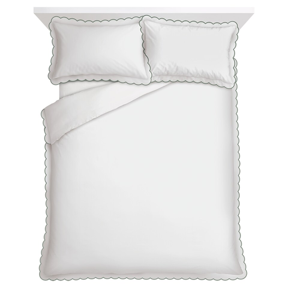 TESCO SCALLOPED EDGE DUVET SET KING SIZE