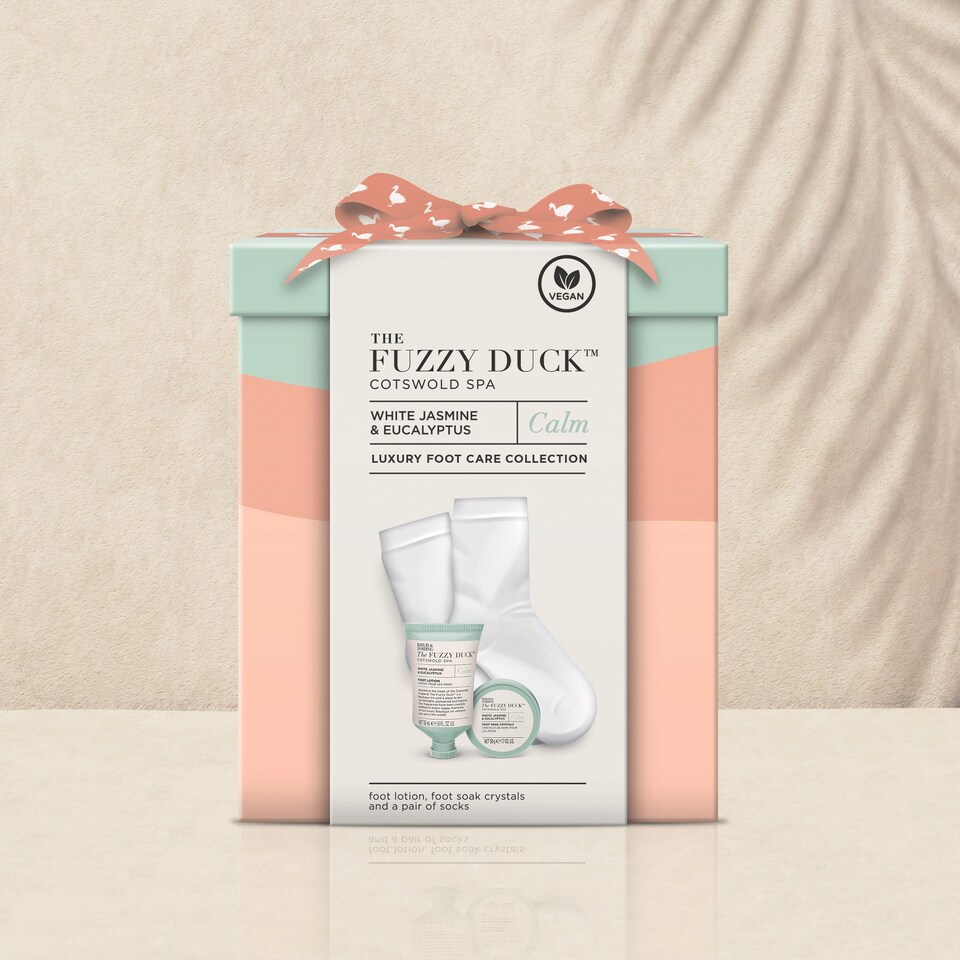 image 1 of Baylis & Harding The Fuzzy Duck Cotswold Spa Luxury Foot Care Gift Set
