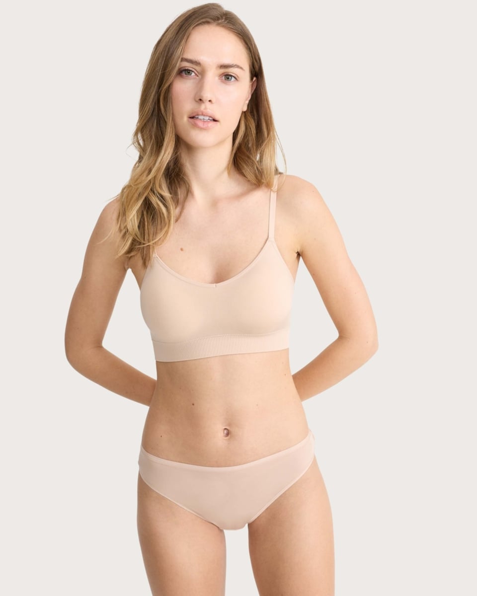 image 1 of F&F 2-Pack Seamfree Contour Crop Tops in Multi