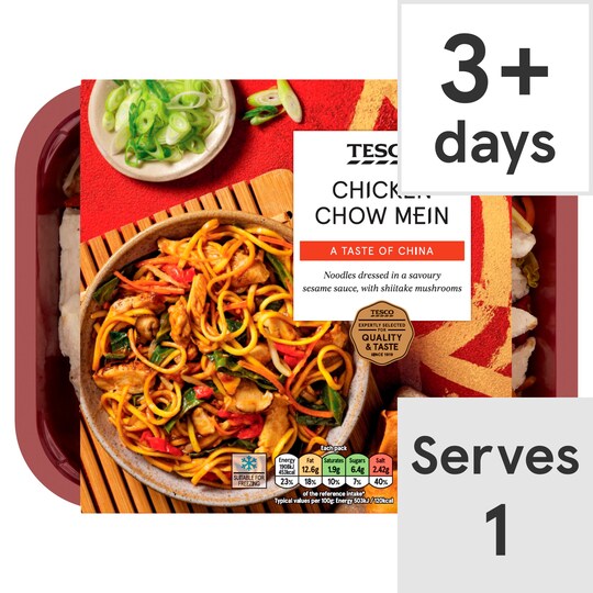 Tesco Chicken Chow Mein 400G Tesco Groceries