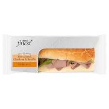 Tesco Finest Roast Beef Chedd & Truffle Tiger Roll