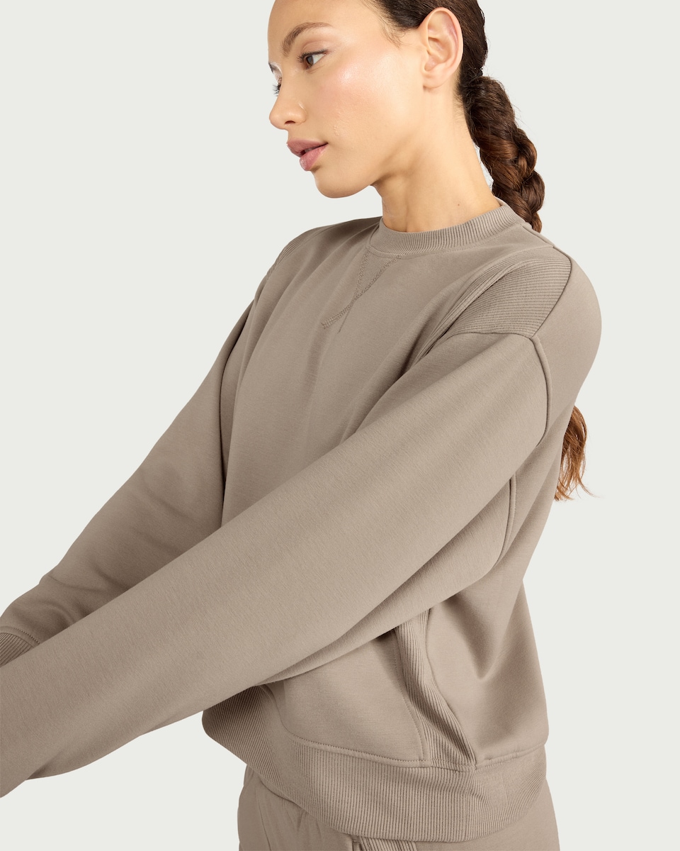 image 1 of F&F Active AFTERCLASS Sweatshirt in Neutral