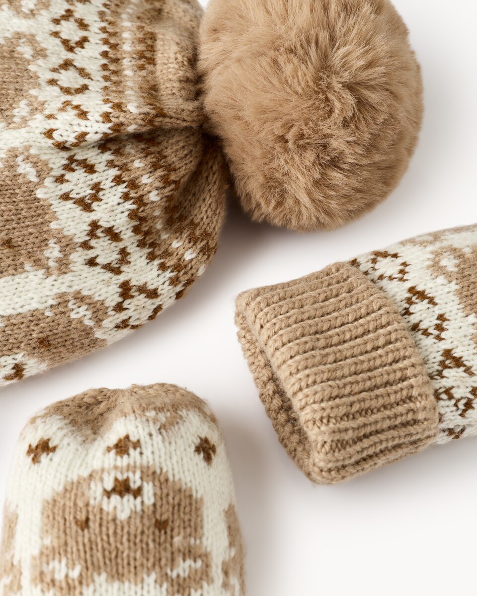 image 1 of F&F Baby 2-Piece Fair Isle Hat and Mittens Set in Neutral