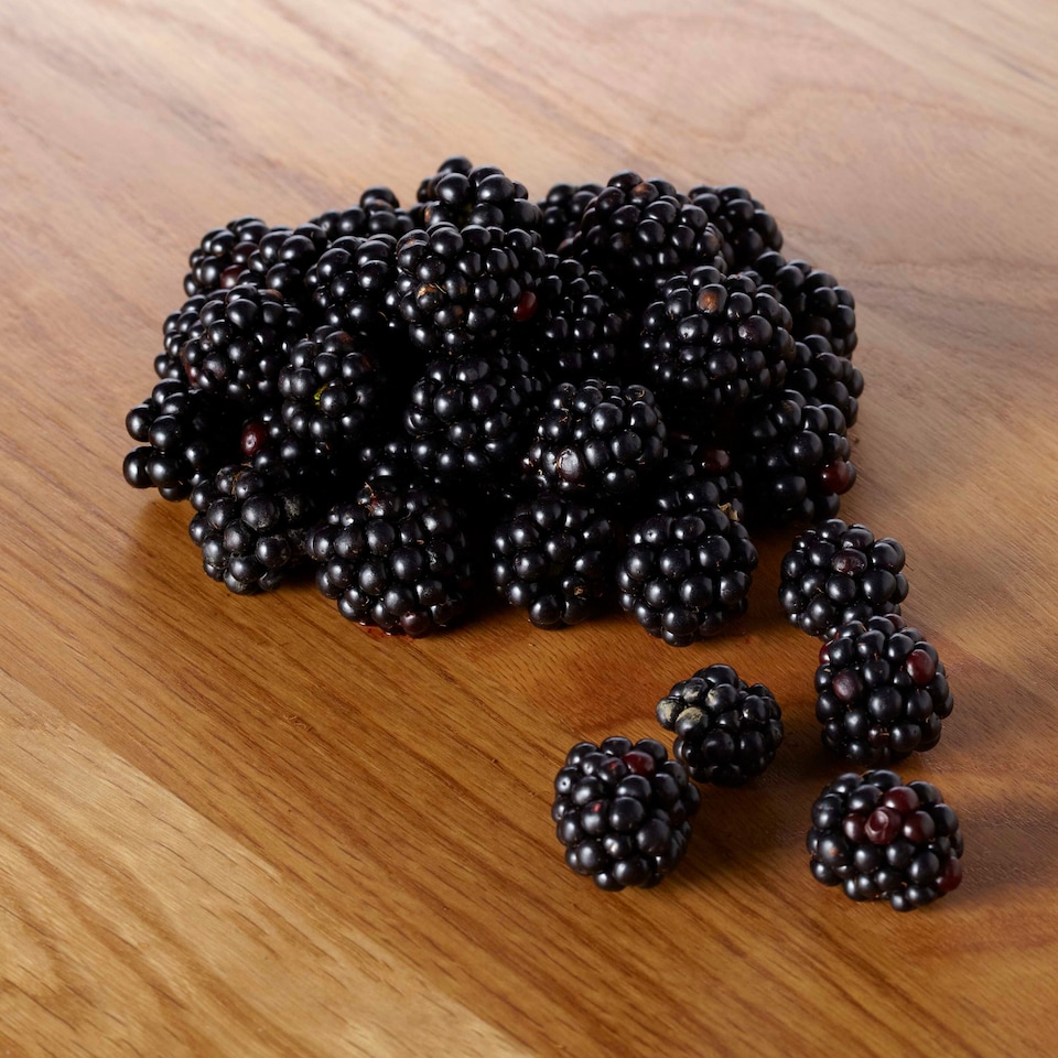 image 1 of Tesco Blackberries 300g