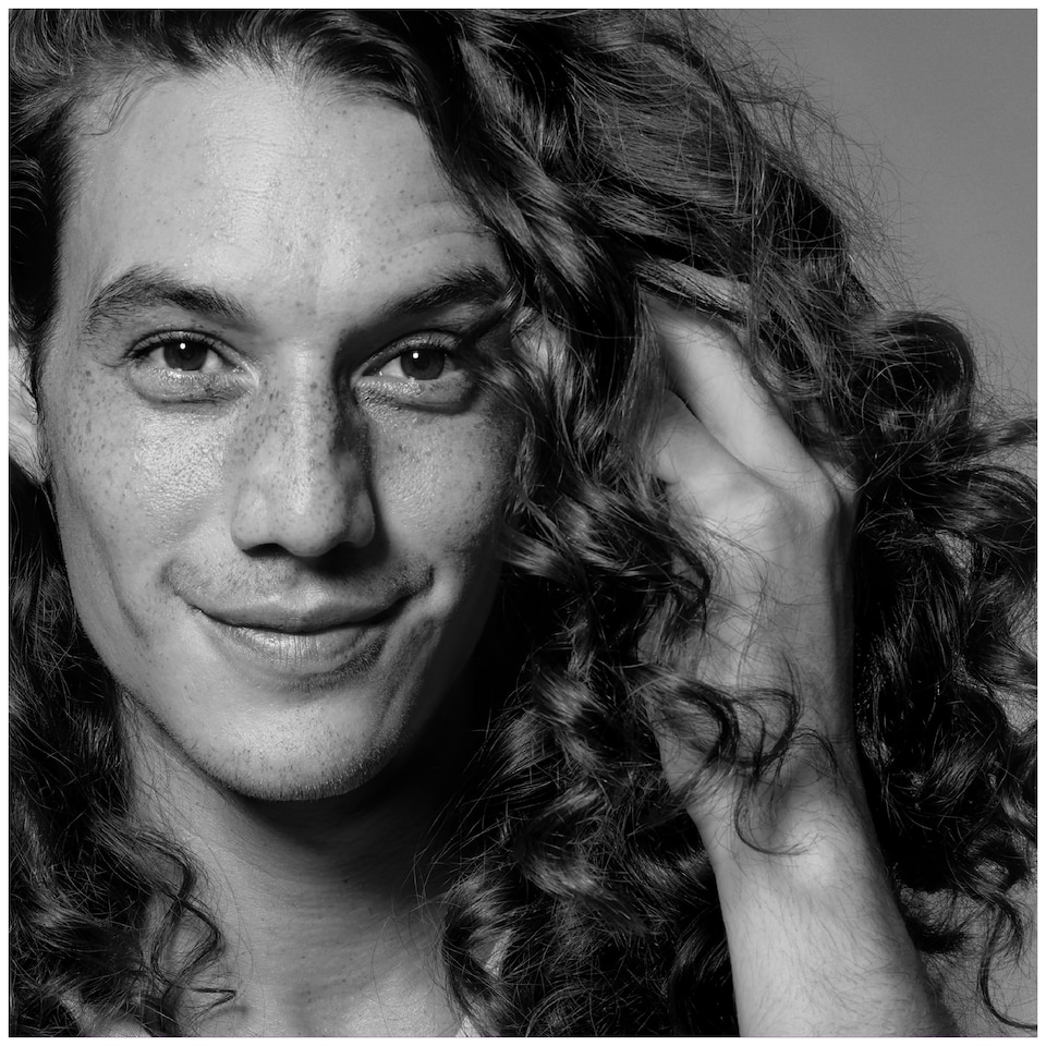 image 1 of Aussie 3 Minute Miracle Miracle Moist 75Ml