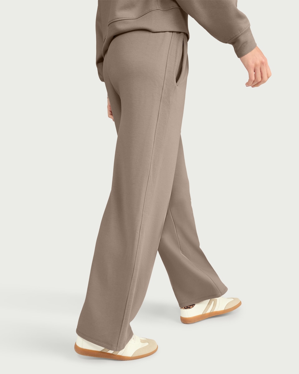 image 1 of F&F Active AFTERCLASS Wide Leg Joggers in Neutral