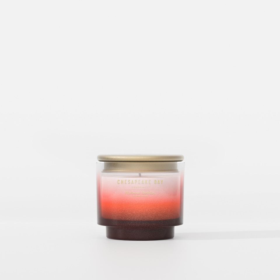 image 1 of Chesapeake Bay Harbour Holiday Small Candle 127g
