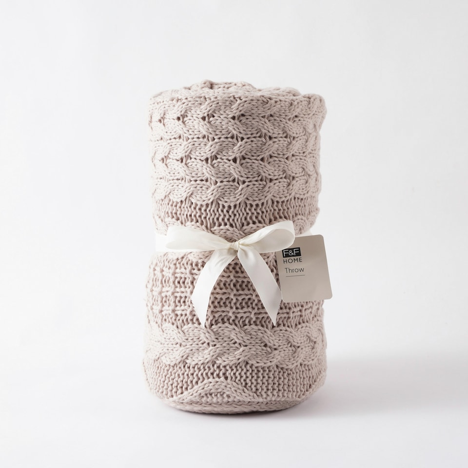 F&F Home Oatmeal Cable Knit Throw