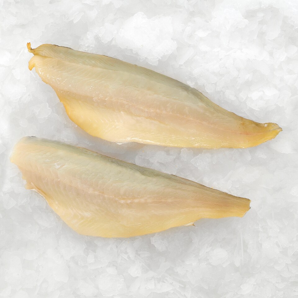 Tesco Finest Counter Undyed Traditional Smoked Haddock