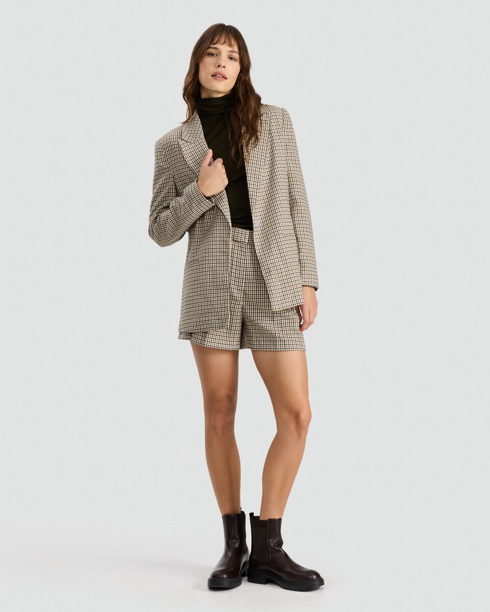 image 1 of F&F Houndstooth Print Pleated Co-ord Shorts in Neutral