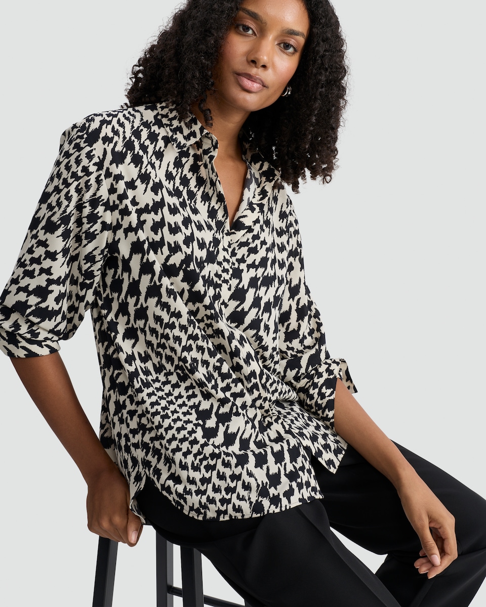 image 1 of F&F Houndstooth Print Collared Blouse in Multi Black White