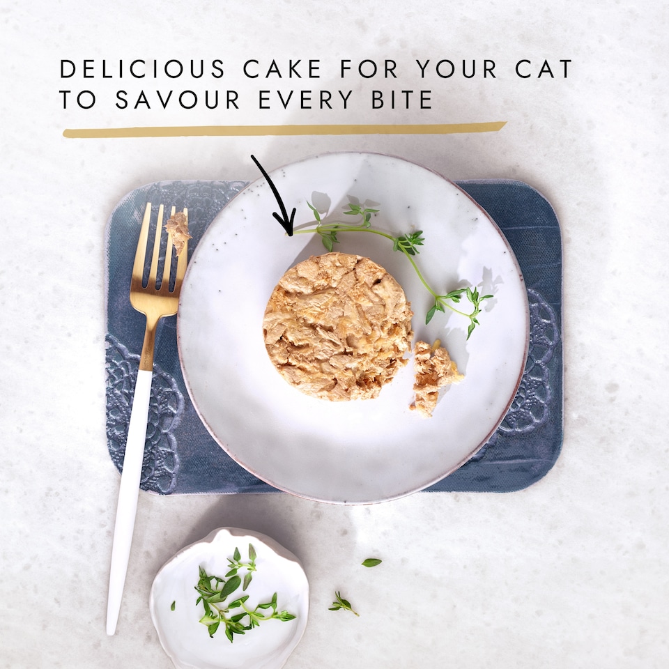 image 1 of GOURMET Gold Savoury Cake Meat and Fish Variety Wet Cat Food 8x85g