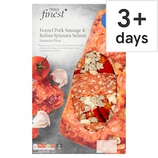 TESCO FINEST FENNEL PORK SAUSAGE & ITALIAN SPIANATA SALAMI FOCACCIA PIZZA 595g
