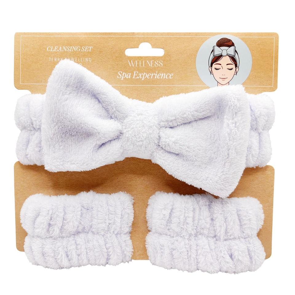 image 1 of Unio Essentials Wellness Spa Experience Cleansing Gift Set