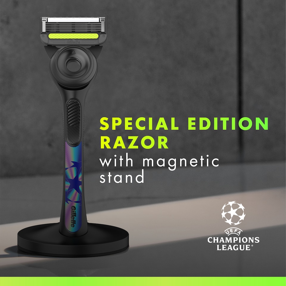 image 1 of Gillette Labs With Exfoliating Bar Razor & 7 Blade Refill