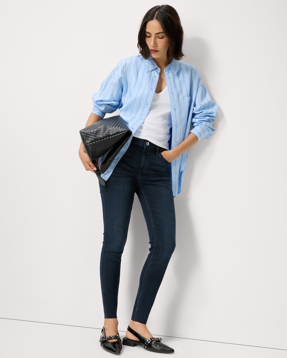 image 1 of F&F Low Rise Sculpt Skinny Jeans in Navy
