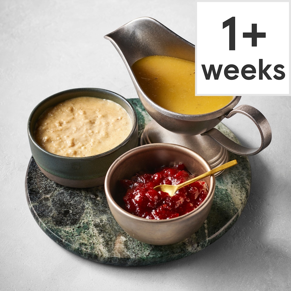 70. Tesco Finest Christmas Sauce Trio 950g (Serves 4)