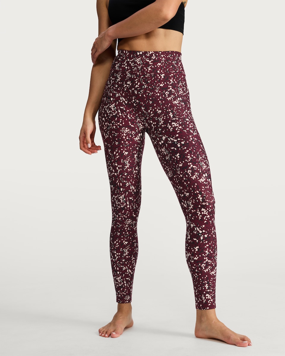 image 1 of F&F Active Patterned Sports Leggings in Pink