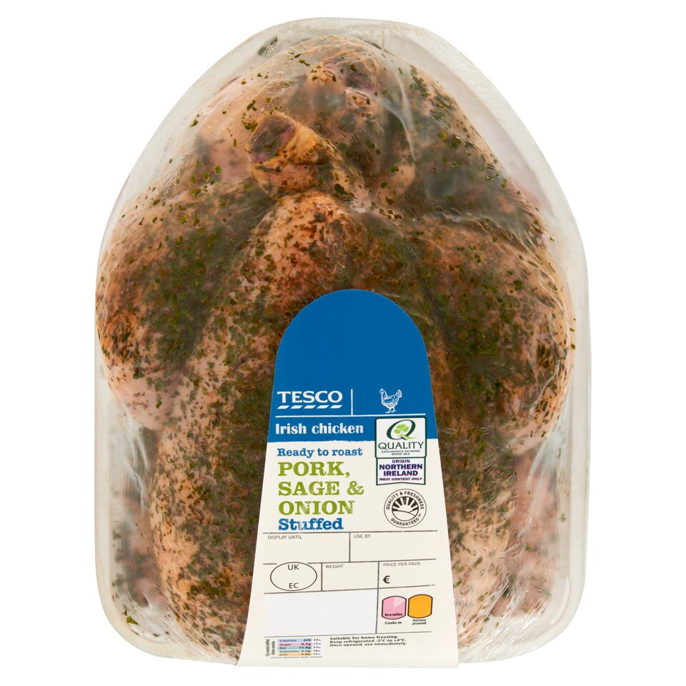 Tesco Sage & Onion Stuffed Whole Chicken 1.6Kg