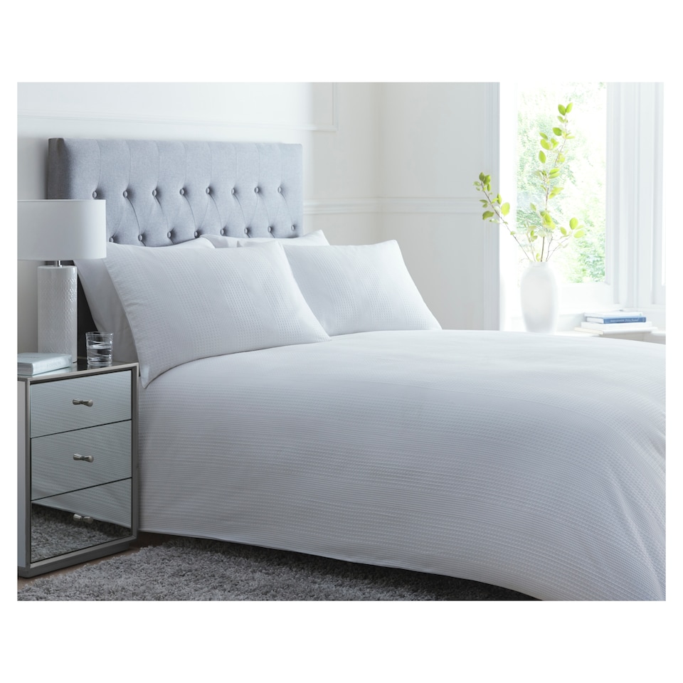 West Park Hotel White Texture Duvet Set King