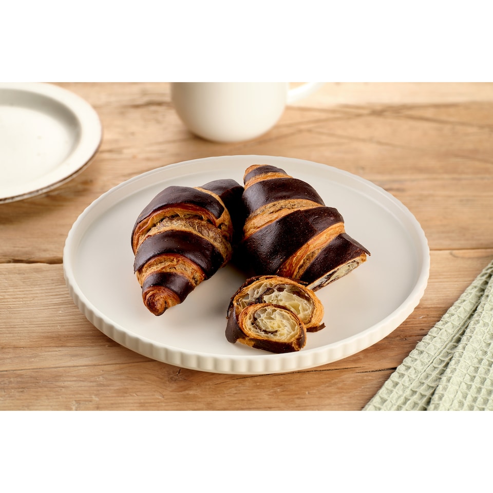 image 1 of Tesco Two-Color Croissant with Cocoa Filling 80 g