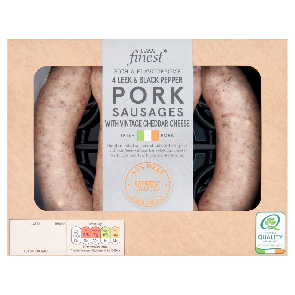 Tesco Finest 4 Leek & Black Pepper Pork Sausages with Vintage Cheddar Cheese 440g