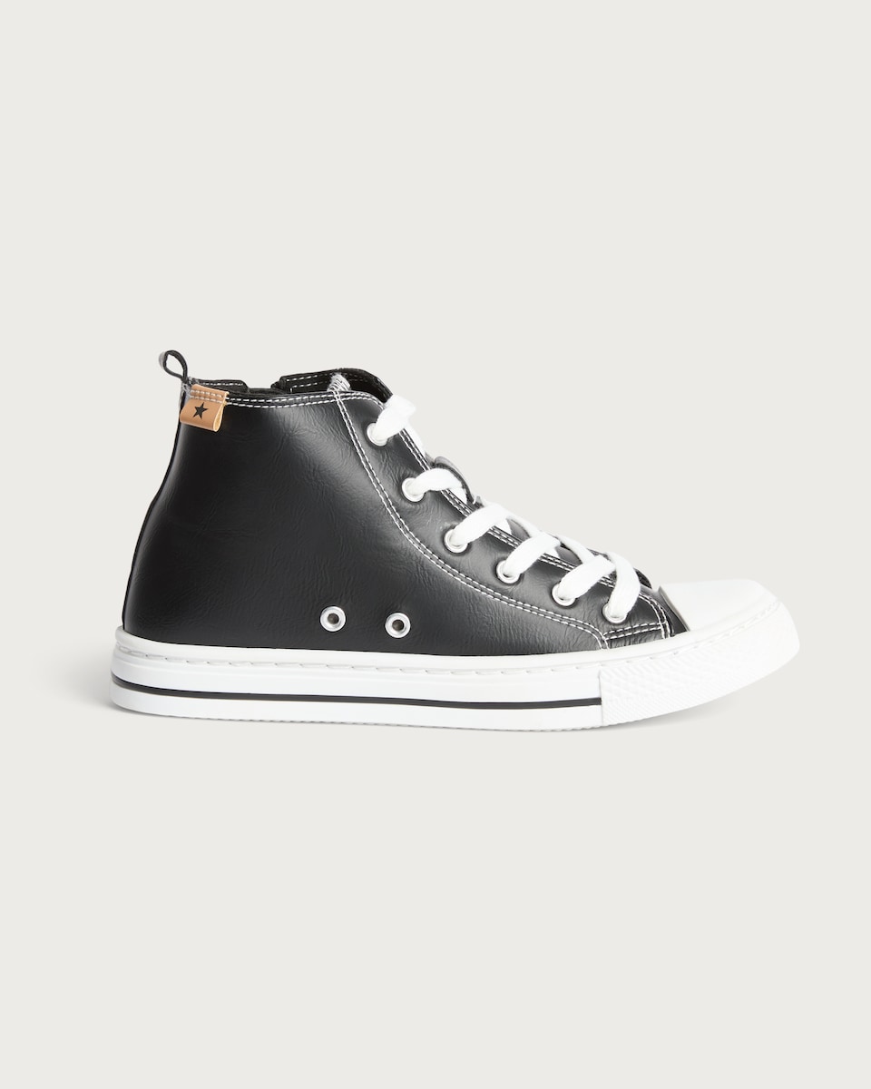 image 1 of F&F Boys Lace Up High Top Trainers in Black