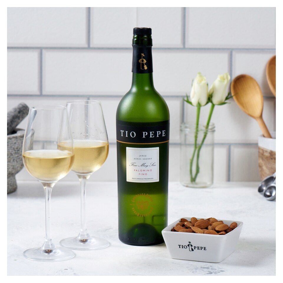image 1 of Gonzalez Byass Tio Pepe Fino Sherry 750ml