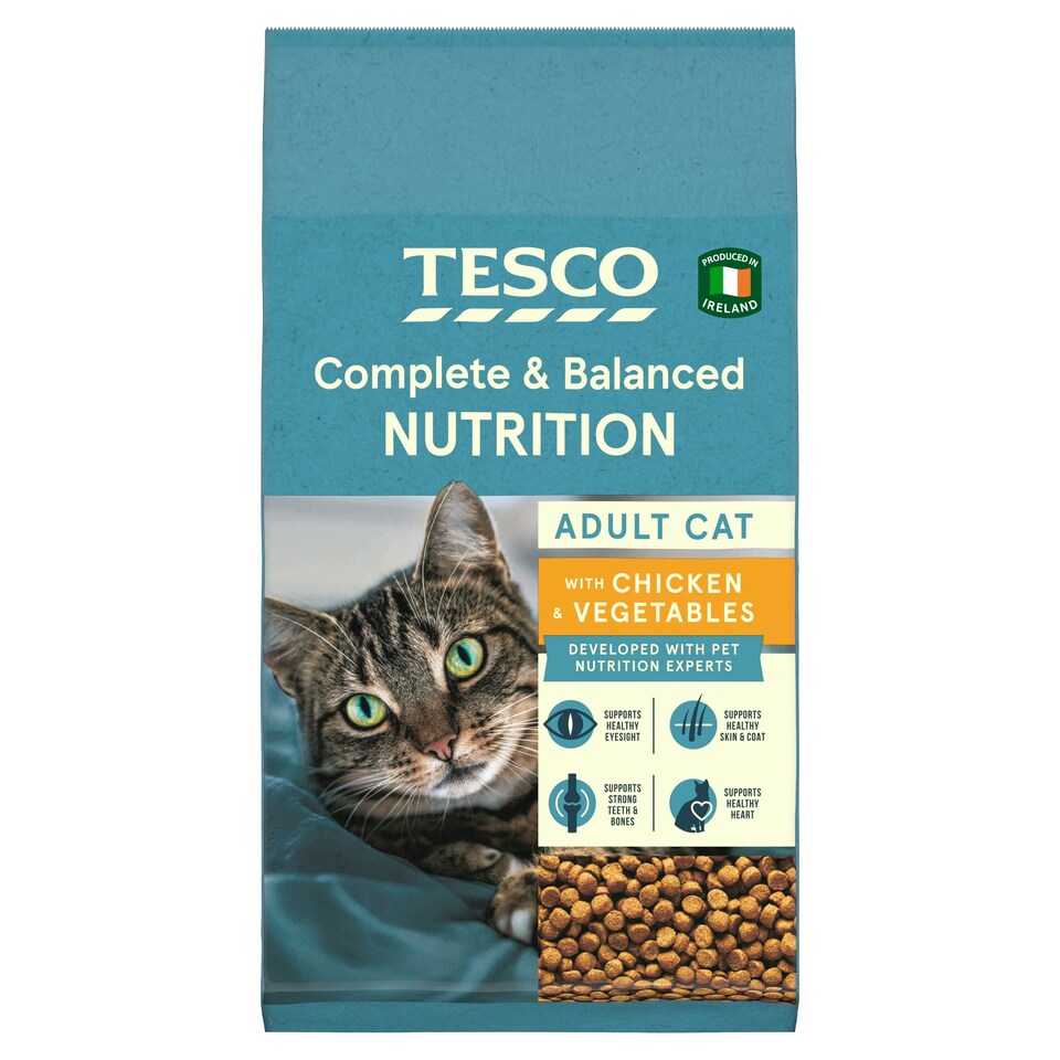 Tesco Complete & Balanced Nutrition Adult Cat with Chicken & Vegetables 5kg