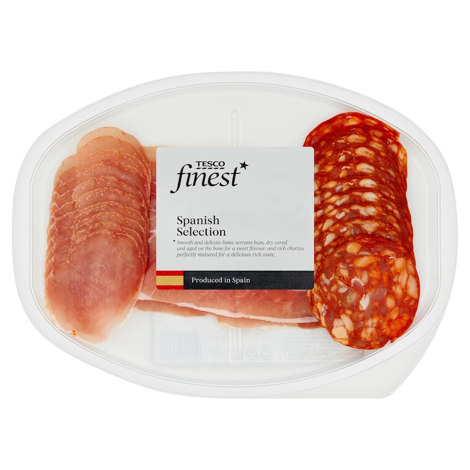 Tesco Finest Spanish Selection szeletelt Serrano sonka, Chorizo kolbász, Lomo karaj válogatás 120 g