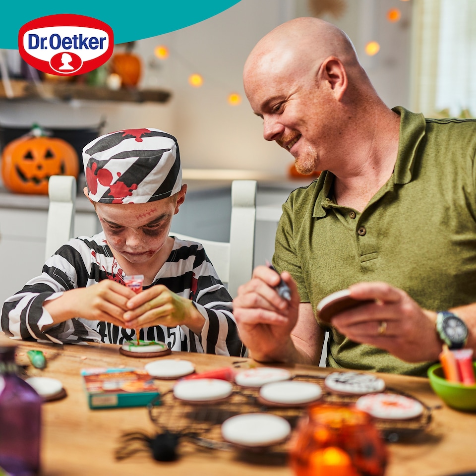 image 1 of Dr. Oetker Halloween Decorating Icing 4 x19g