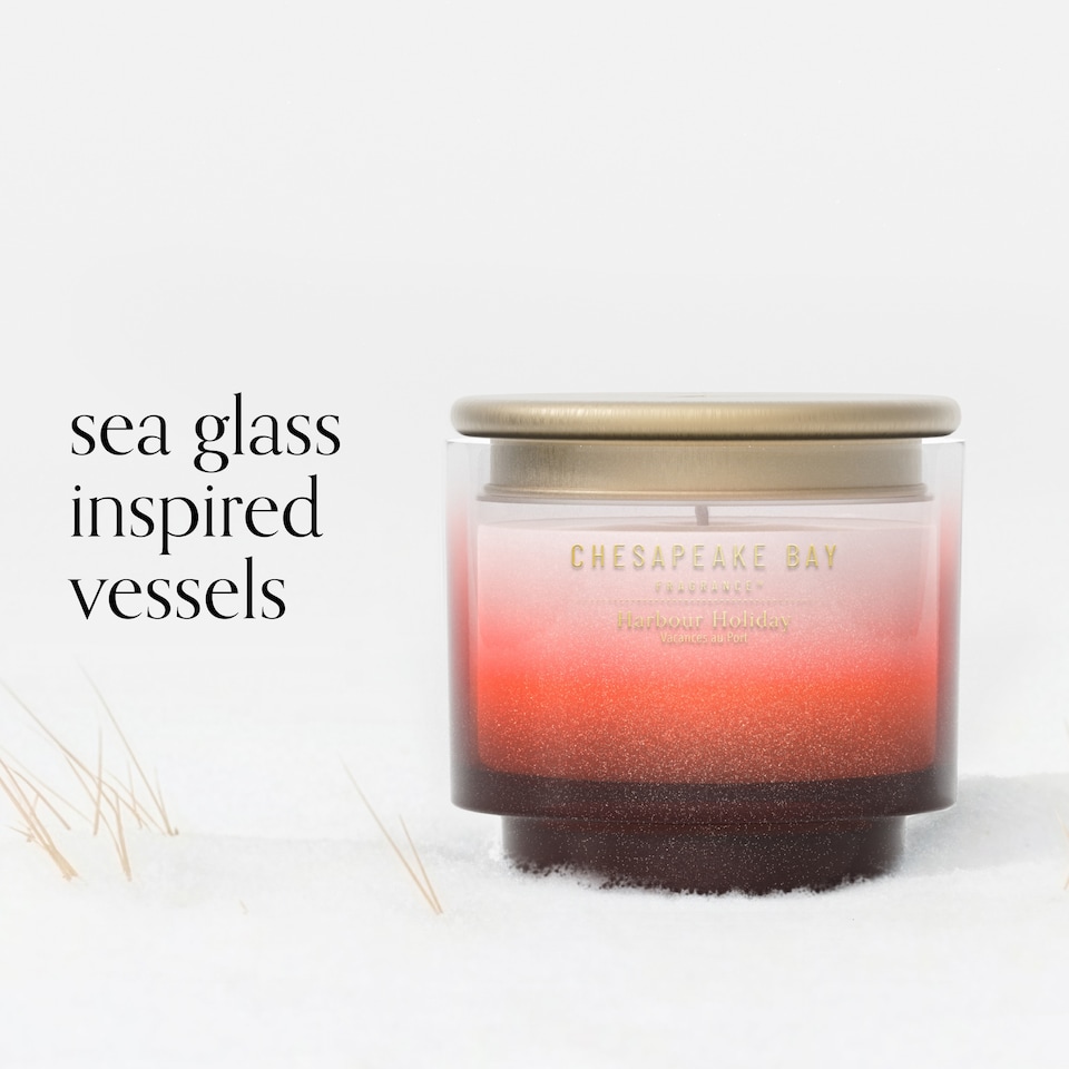 image 1 of Chesapeake Bay Harbour Holiday Small Candle 127g