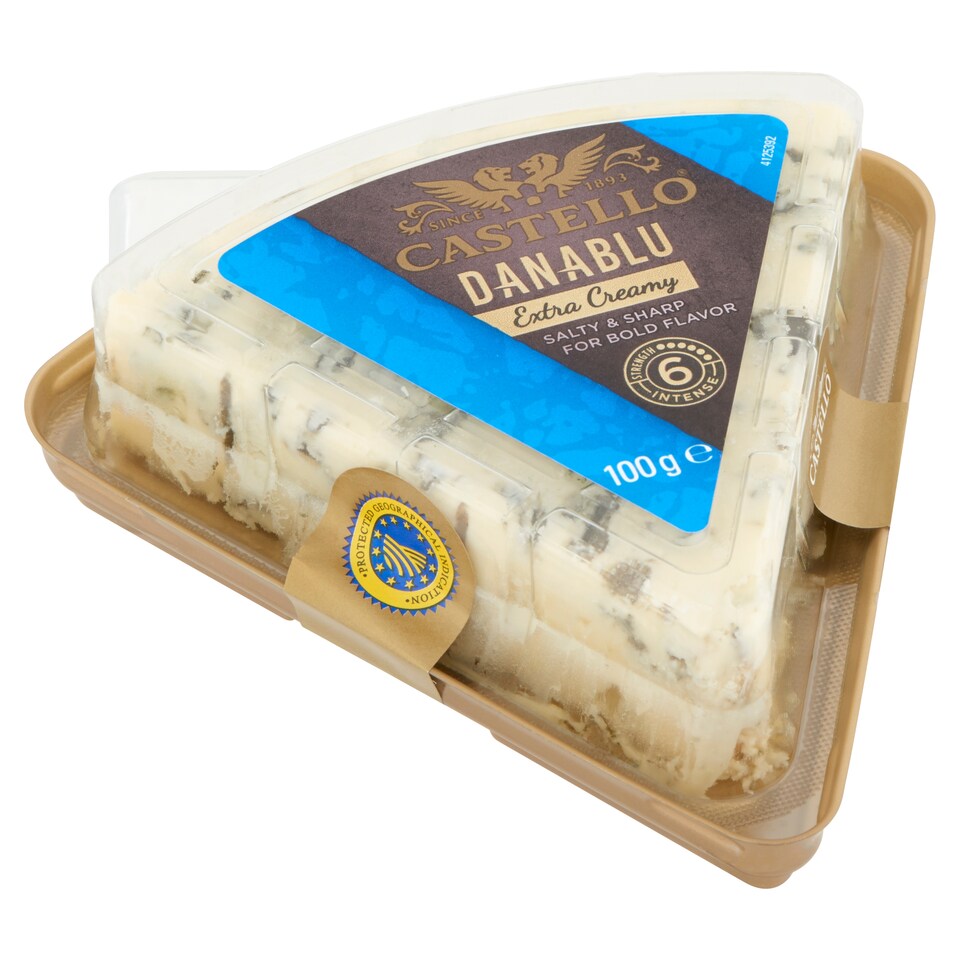 Castello Danablu 60+ dán zsírdús, kékpenésszel érő félkemény sajt 100 g