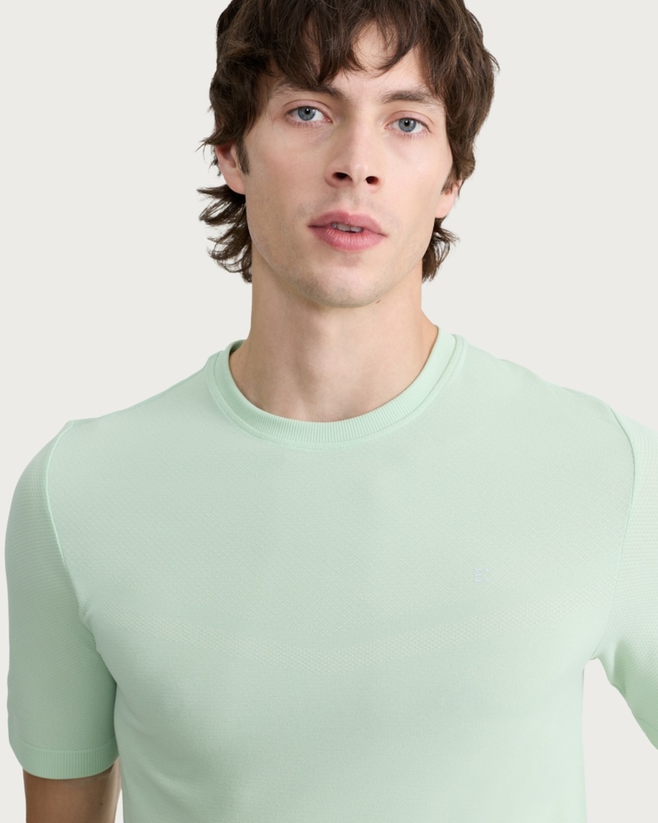 image 1 of F&F Active ULTRARUN Seamless Short Sleeved T-Shirt in Green