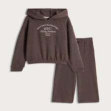 F&F Girls 2-Piece NYC Hoodie and Joggers Set in Mink