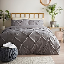 Cosmoliving Grey Pintuck Duvet Set Kingsize