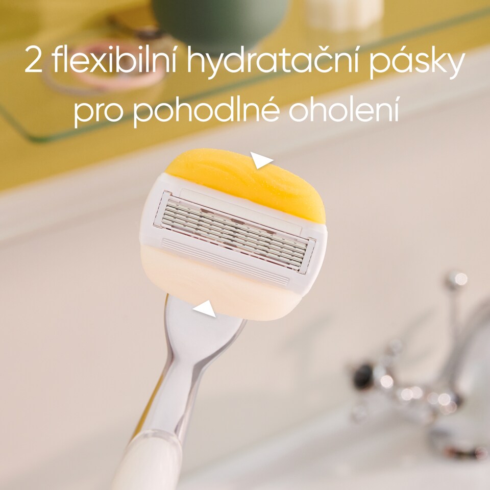 Obrázek 1 pro produkt Venus ComfortGlide Coconut plus Olay Hlavice Holicího Strojku x3