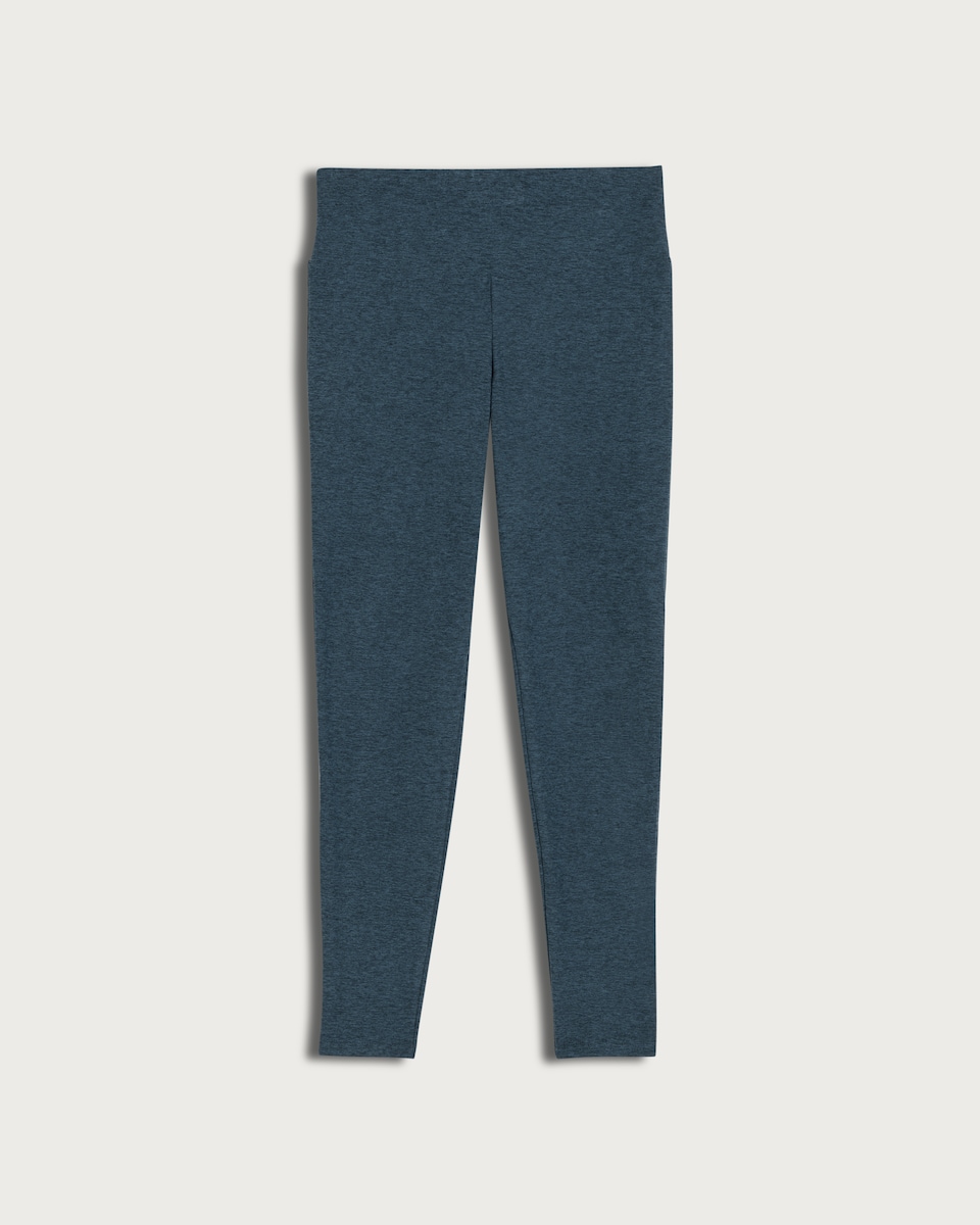 image 1 of F&F Active ULTRASTRETCH High Waisted Leggings in Navy