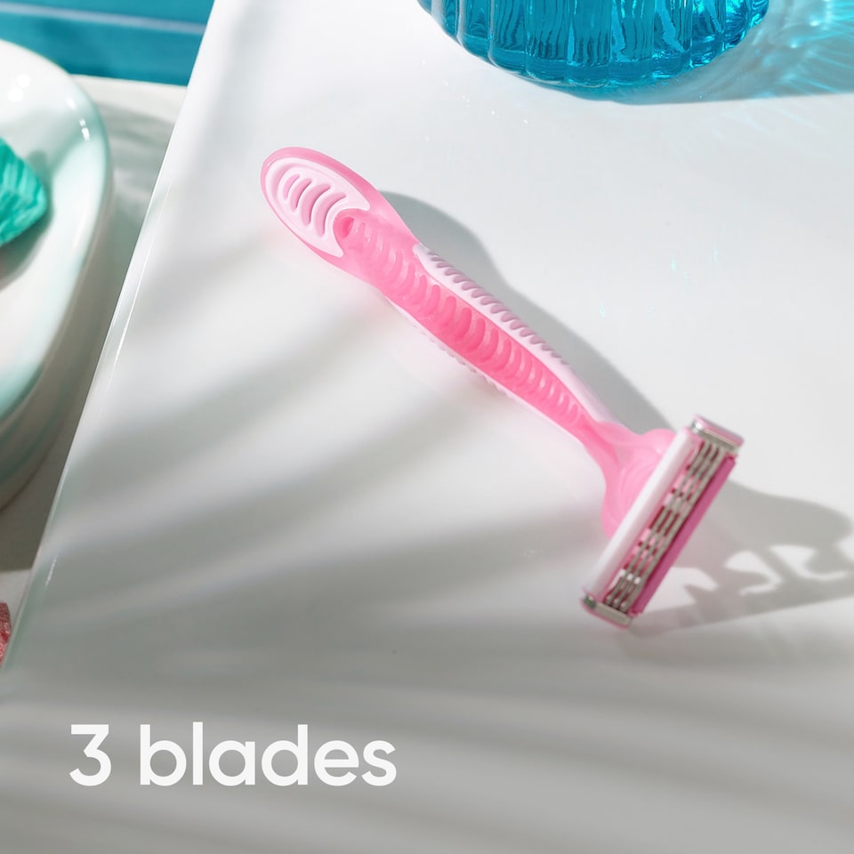 image 1 of Gillette Simply Venus 3 Blade Disposable Razors 4 Pack