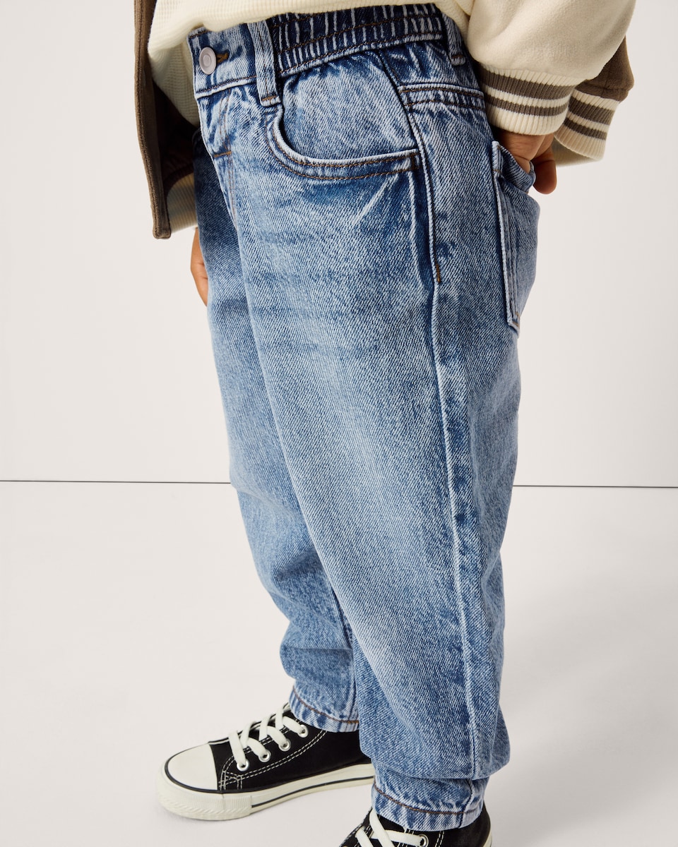 image 1 of F&F Boys Cotton Rich Loose Fit Jeans in Blue