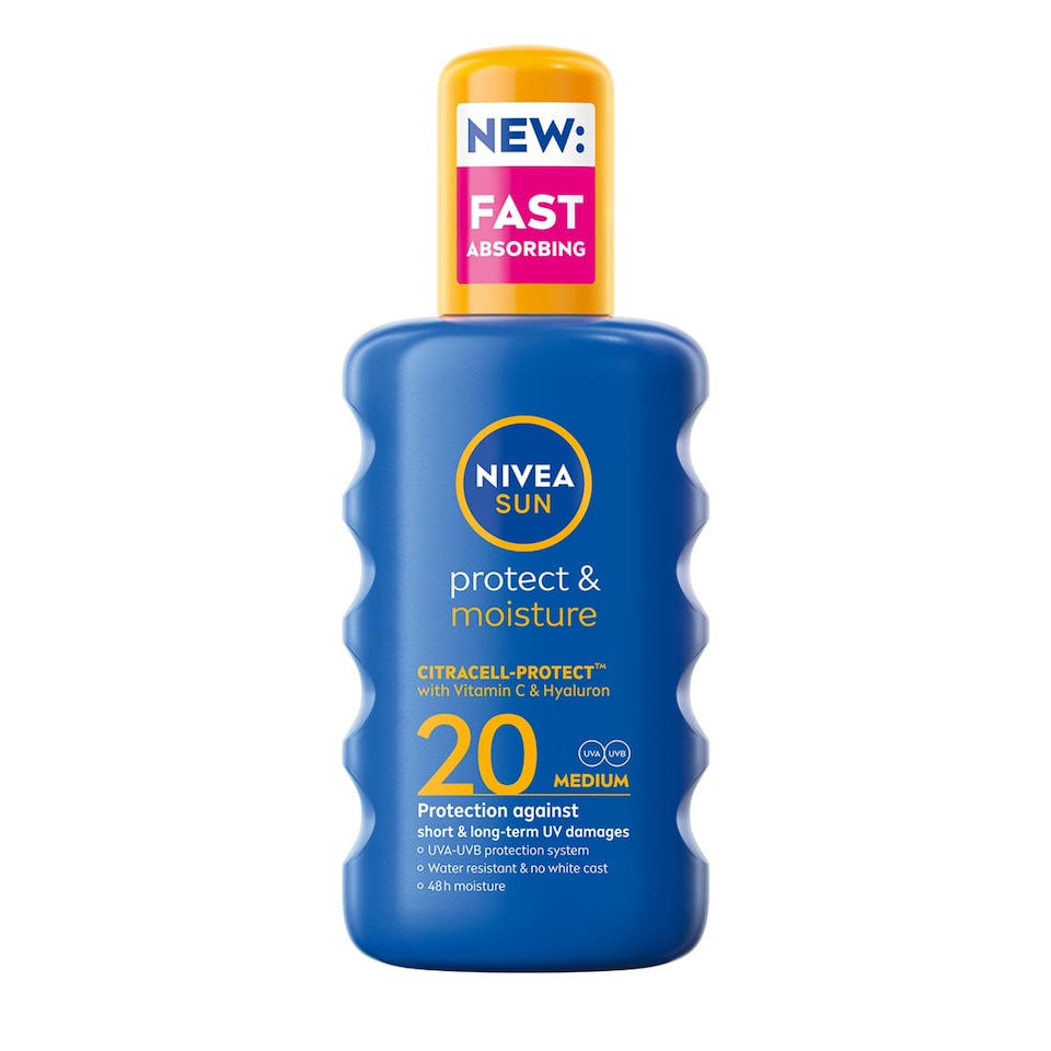NIVEA SUN Protect & Moisture Sun Cream Spray SPF20 200ml