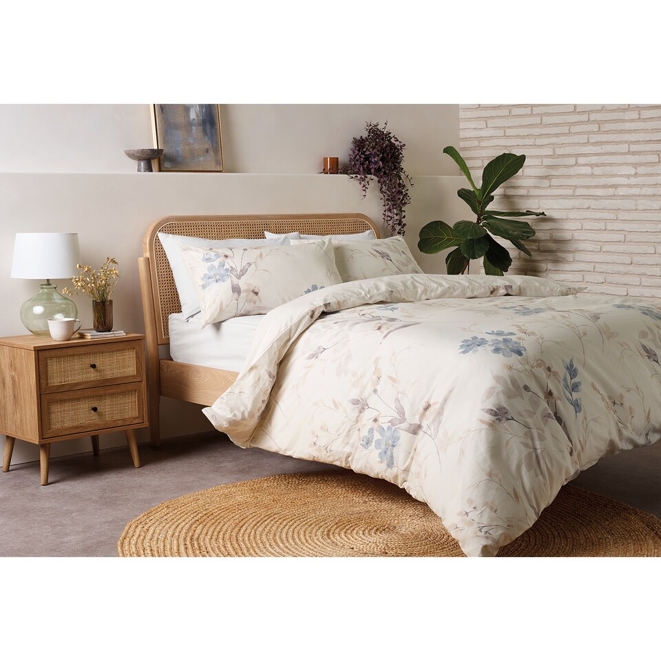 F&F Home Watercolour Floral Duvet Set King