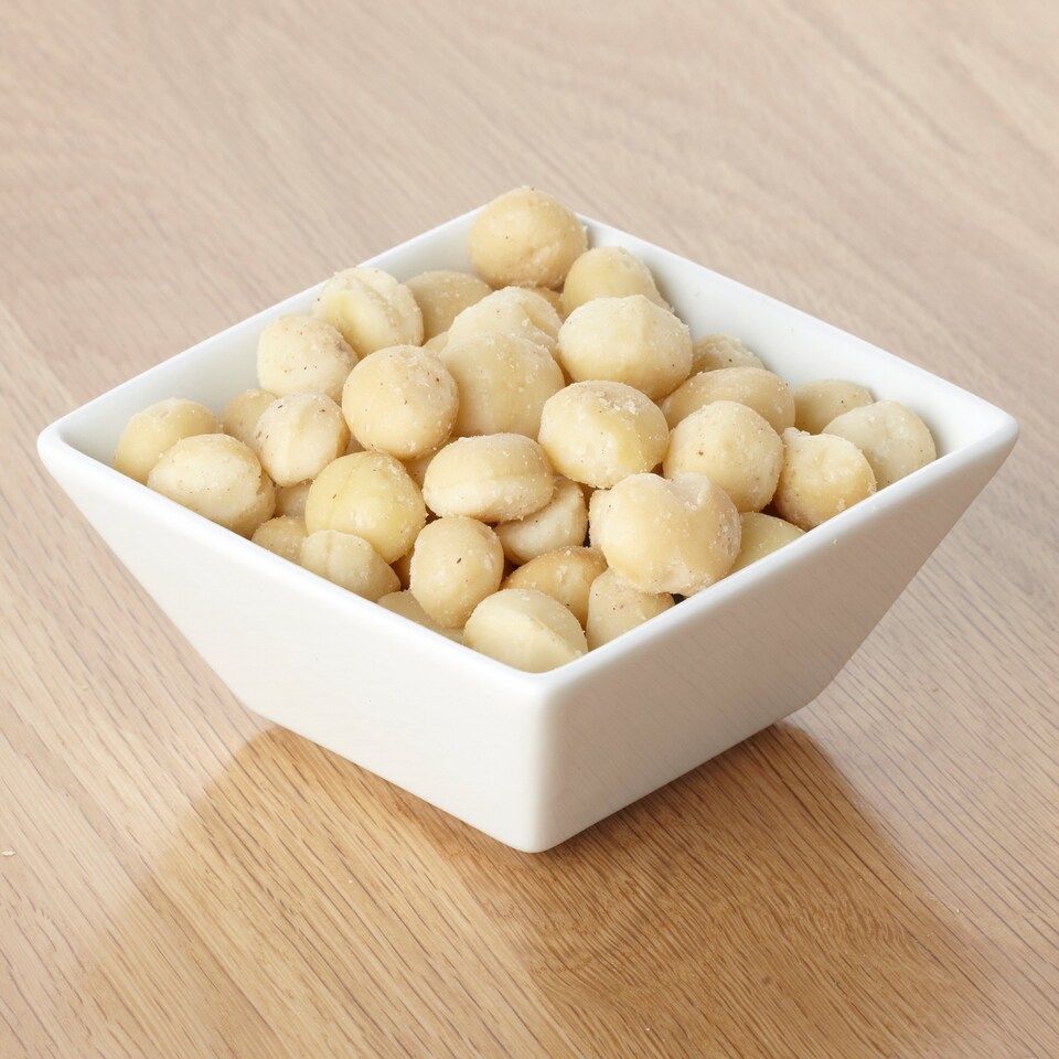 image 1 of Tesco Macadamia Nuts 100G