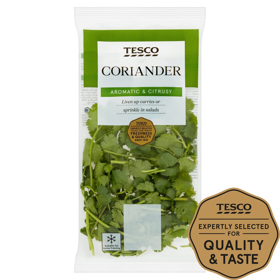 Tesco Coriander 15G (C) Tesco Groceries