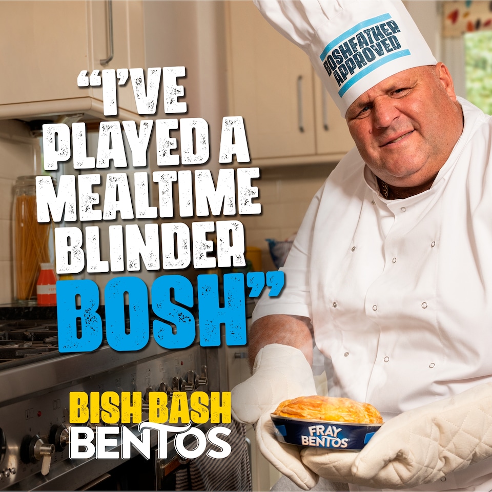 image 1 of FRAY BENTOS Chicken & Mushroom Pie 425g