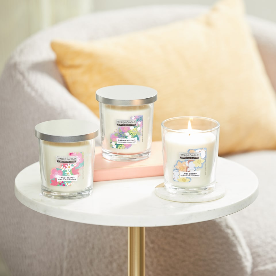 image 1 of Yankee Cozy Cotton Candle 200G