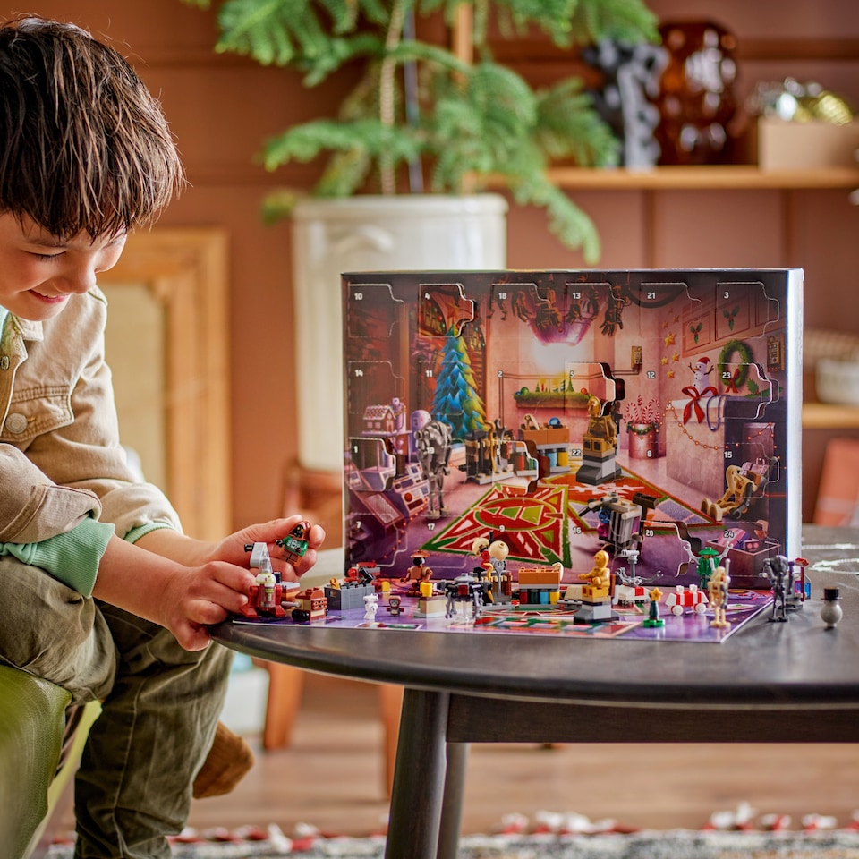 Obrázek 1 pro produkt LEGO Star Wars 75418 Adventní kalendář 2025