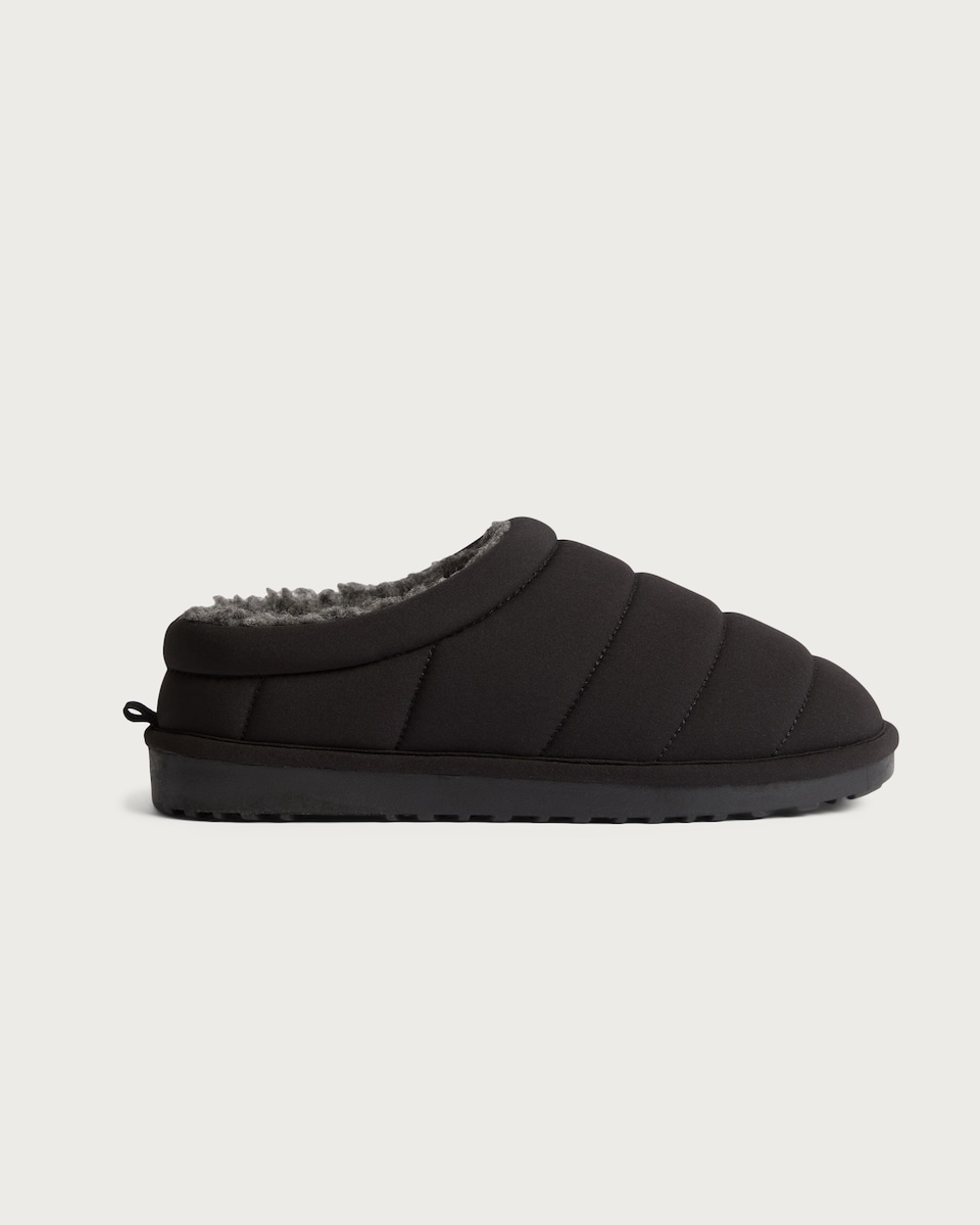 image 1 of F&F Boys Padded Faux Fur Lined Mule Slippers in Black