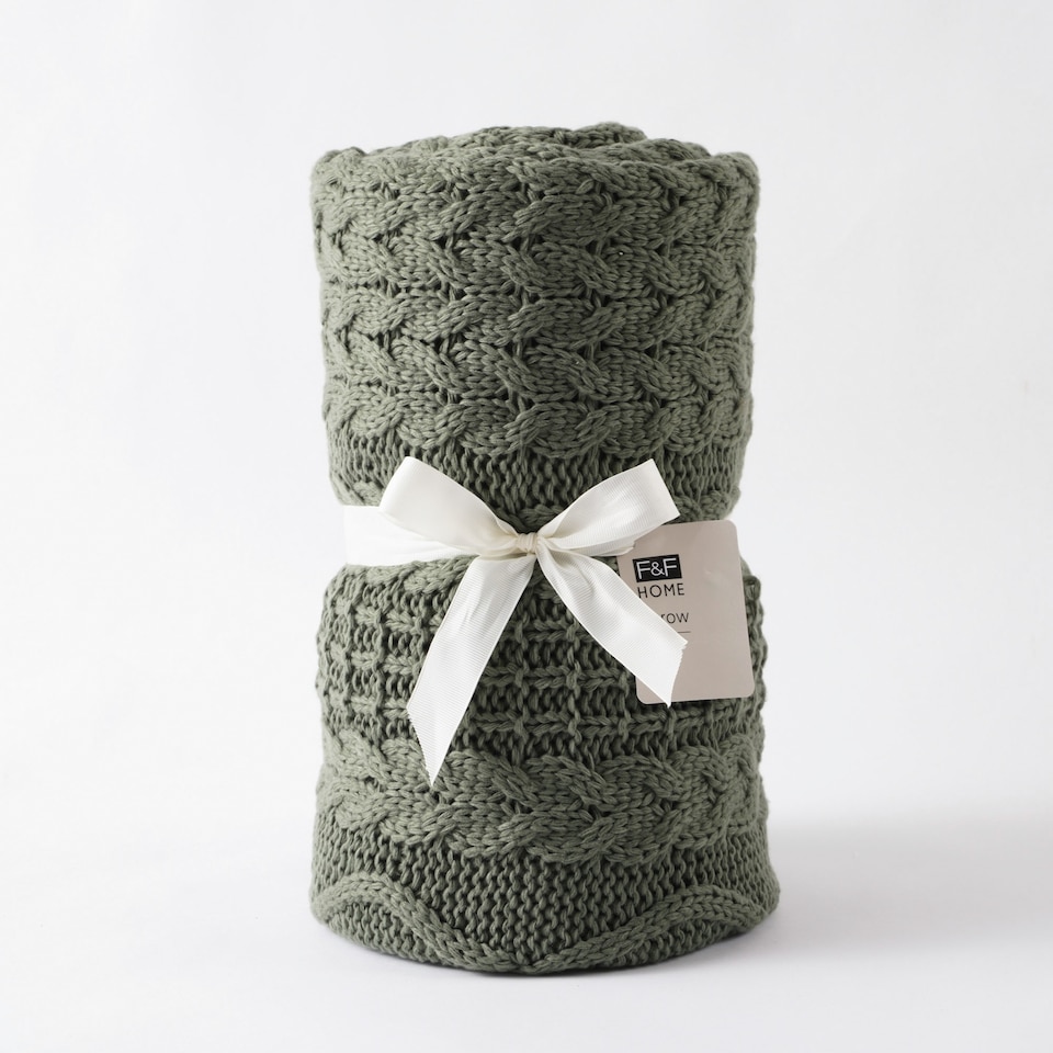 F&F Home Green Cable Knit Throw